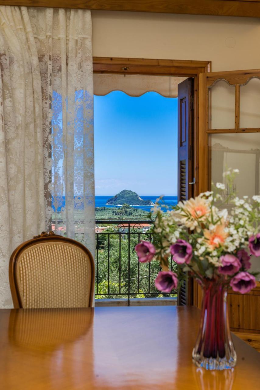 Irida'S Apartment Lithakia  外观 照片